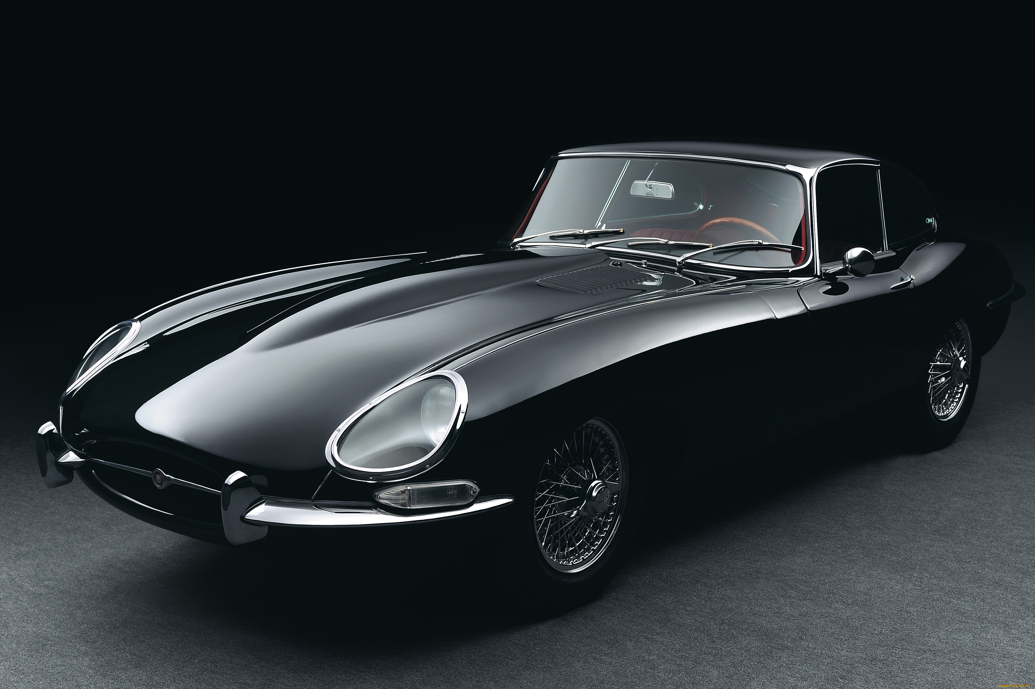 Интересно классик. Jaguar e-Type 1961. Ягуар e Type. Ягуар е тайп 1961. Yaguar e Type 1961.